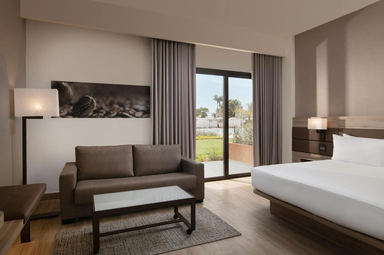 Ac Hotel By Marriott Punta Cana Ngoại thất bức ảnh